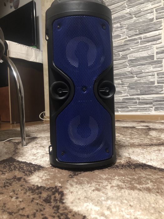 Boxa de vanzare e in stare buna