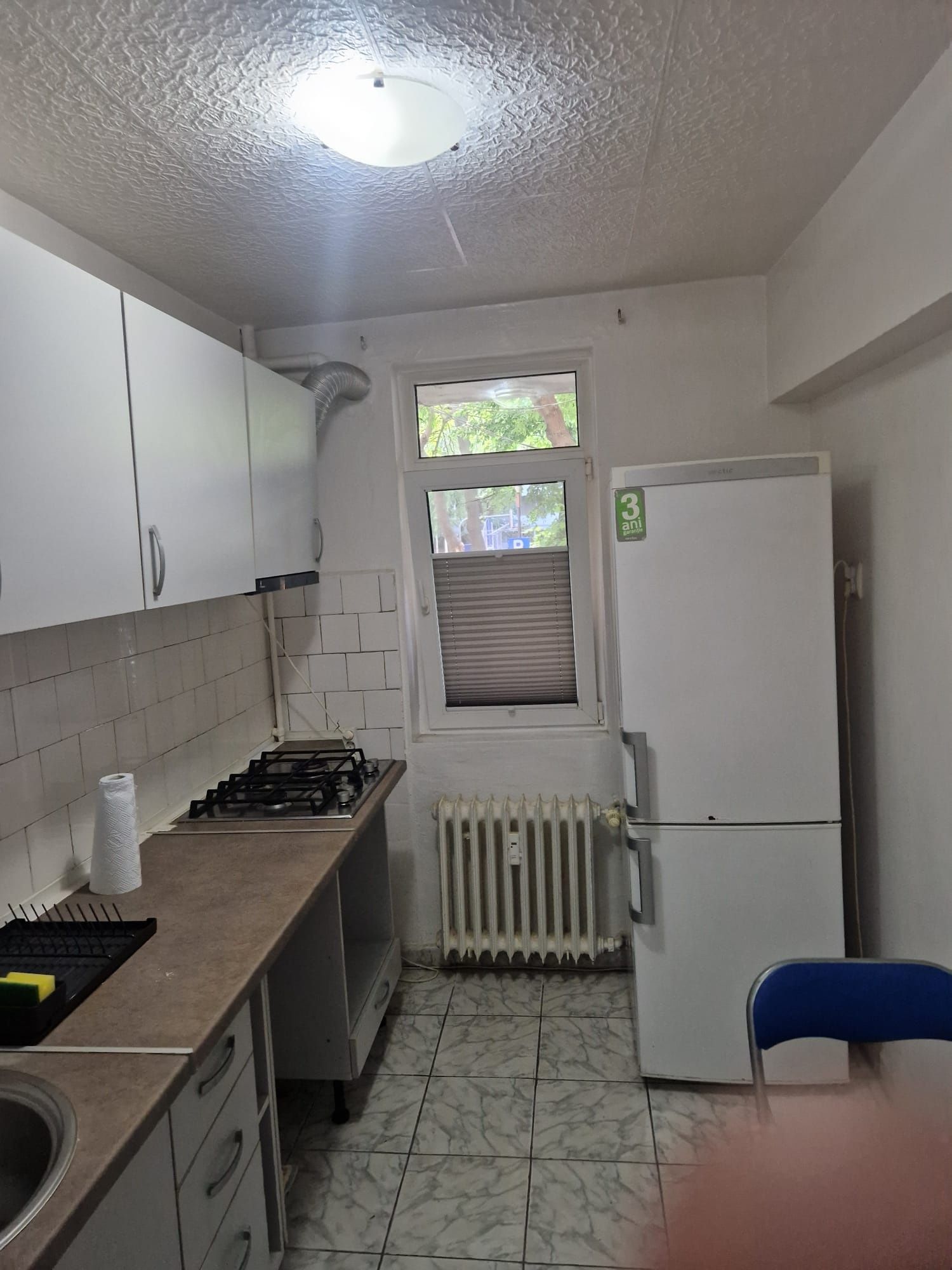 Inchiriez apartament 2 camere pe str Secuilor  (metrou piata Sudului)