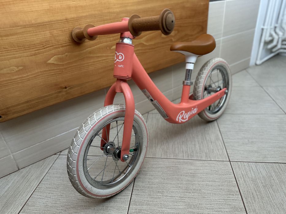 Bicicleta fara pedale Kinderkraft Rapid - roz
