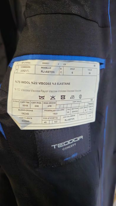 Teodor Черен Костюм, Бяла Риза XL, Папийонка