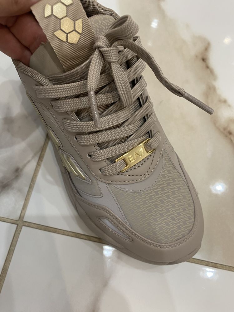 Сникърси armani