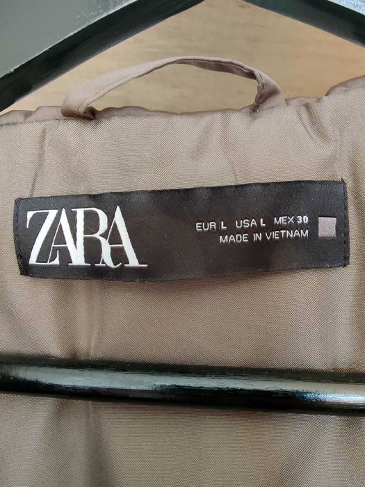 Непромокаемо и ветроустойчиво зимно яке Zara с качулка и колан
