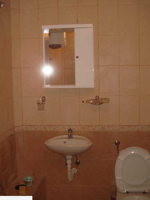 Дава се под наем Многостаен апартамент в Пловдив, Център - 88 кв.м за 383 € - Снимка #3