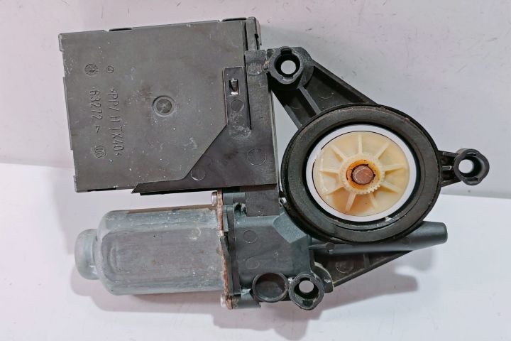 Motoras macara  stanga fata 1K0959701E / 1K0959793C Volkswagen VW Tou