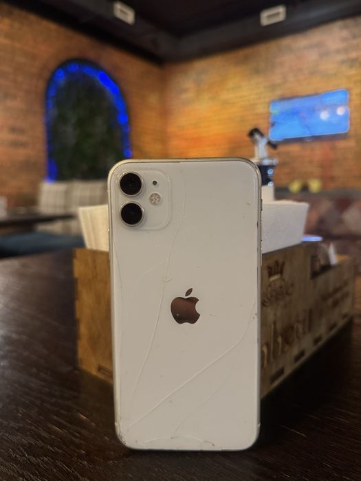 Айфон 11 белый