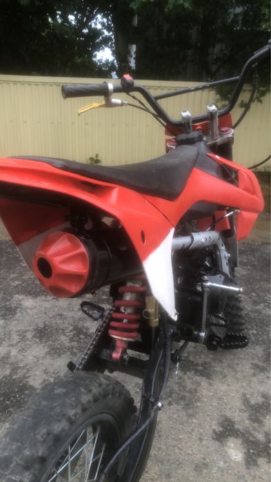 Se vinde cross 125cc