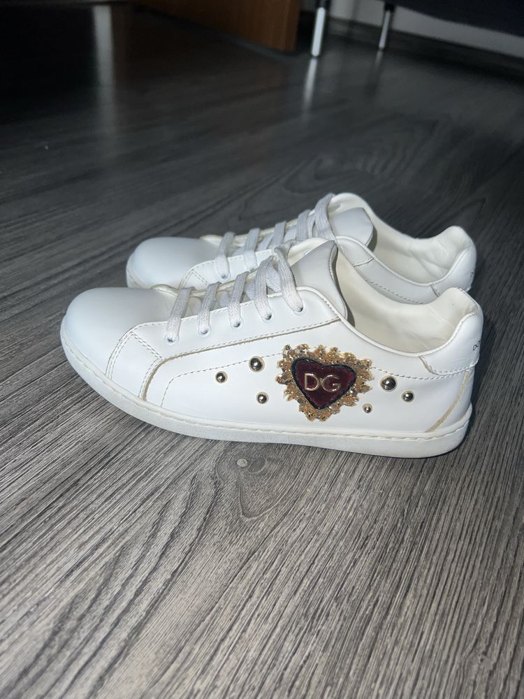 Pantofi sport albi Dolce Gabbana nr 33