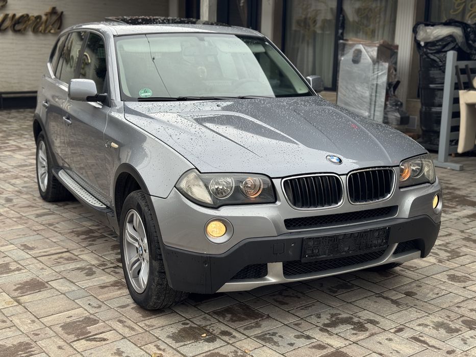 Bmw x3 2.0d 177cp x-drive /euro4/navi/cutie automata/panoramic