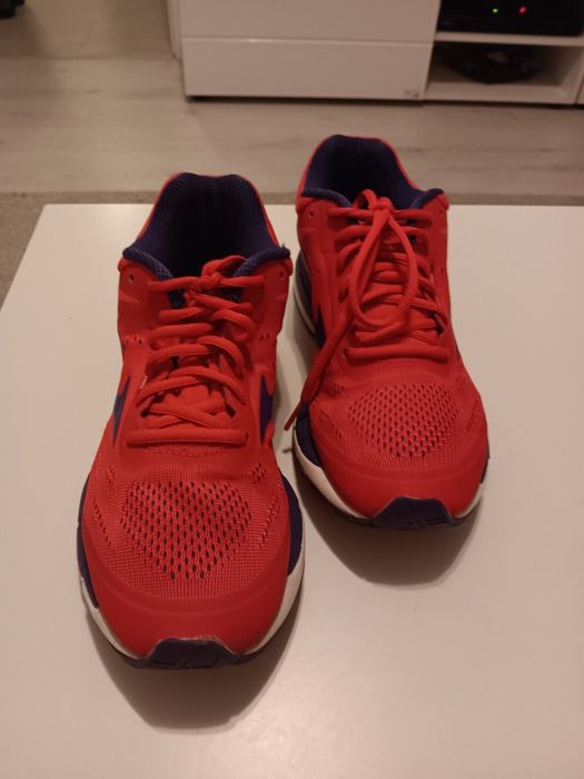 Adidasi Alergare Pantofi Mizuno originali la SuperPret