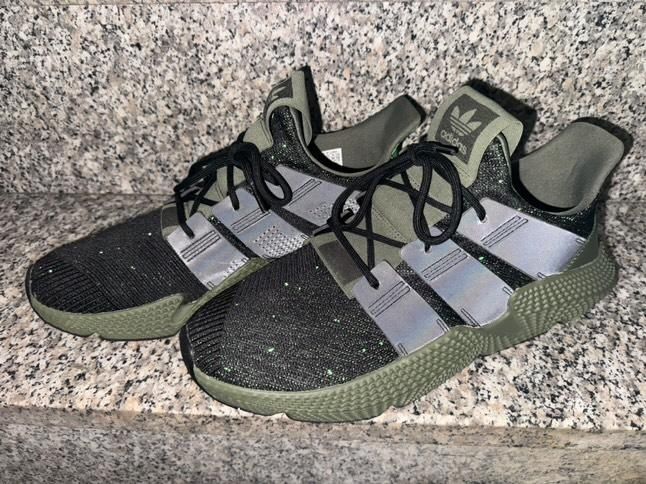 Adidas чисто нови