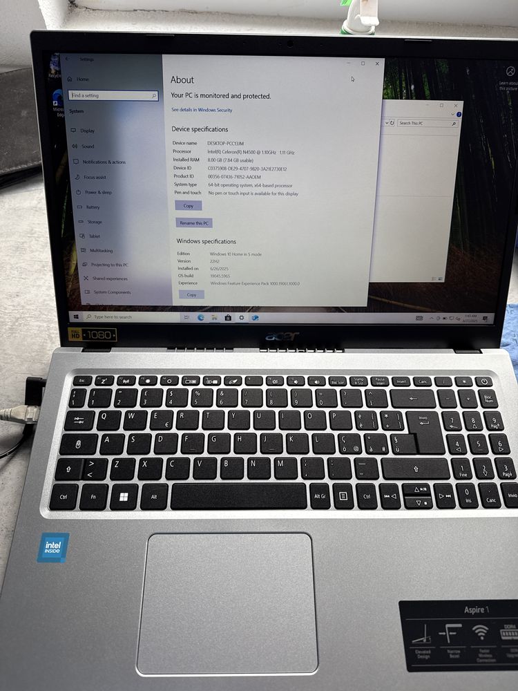Laptop Acer Aspire 1