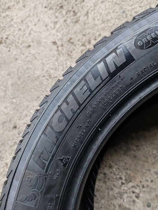 4 anvelope 235 50 19