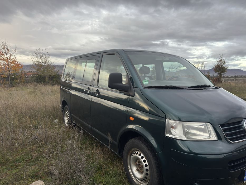 Volkswagen T5 caravelle