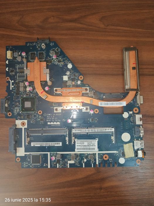 Vând placă de bază Acer Aspire E1-530G