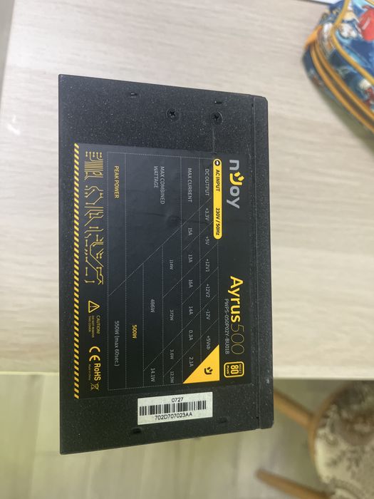 Sursa njoy ayrus 500w certificat bronze sau gold (nu imi dau seama)