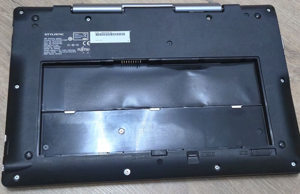 Tableta Fujitsu Stylistic Q702 i5 3427U 4GB Ram 120 SSD Windows 10