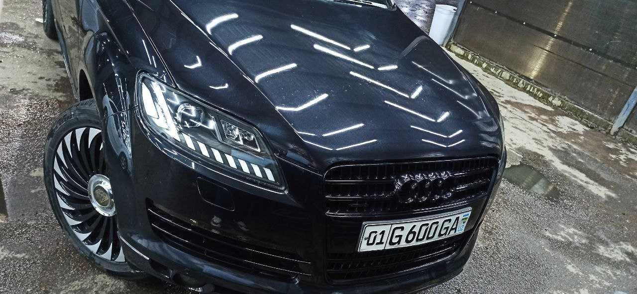 Audi Q7 +metan xolati idial shumka, diska R21,
