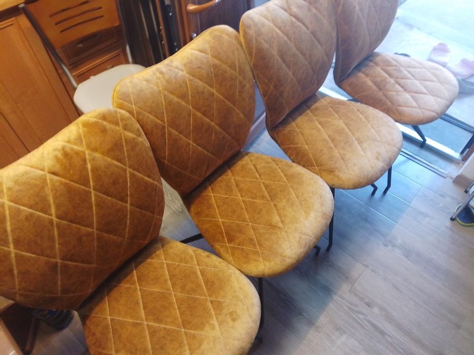 Scaune dining catifea