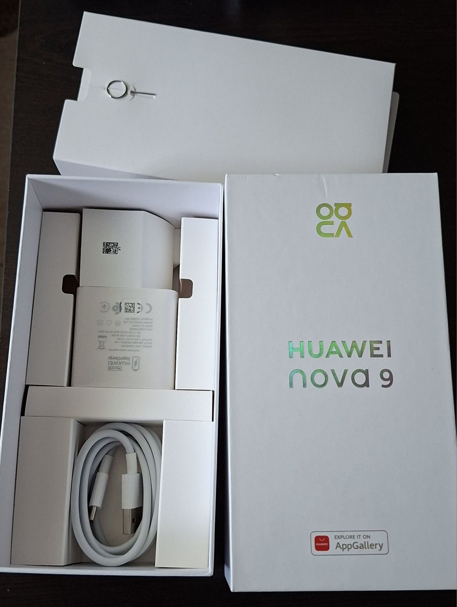 Продавам Huawei Nova 9
