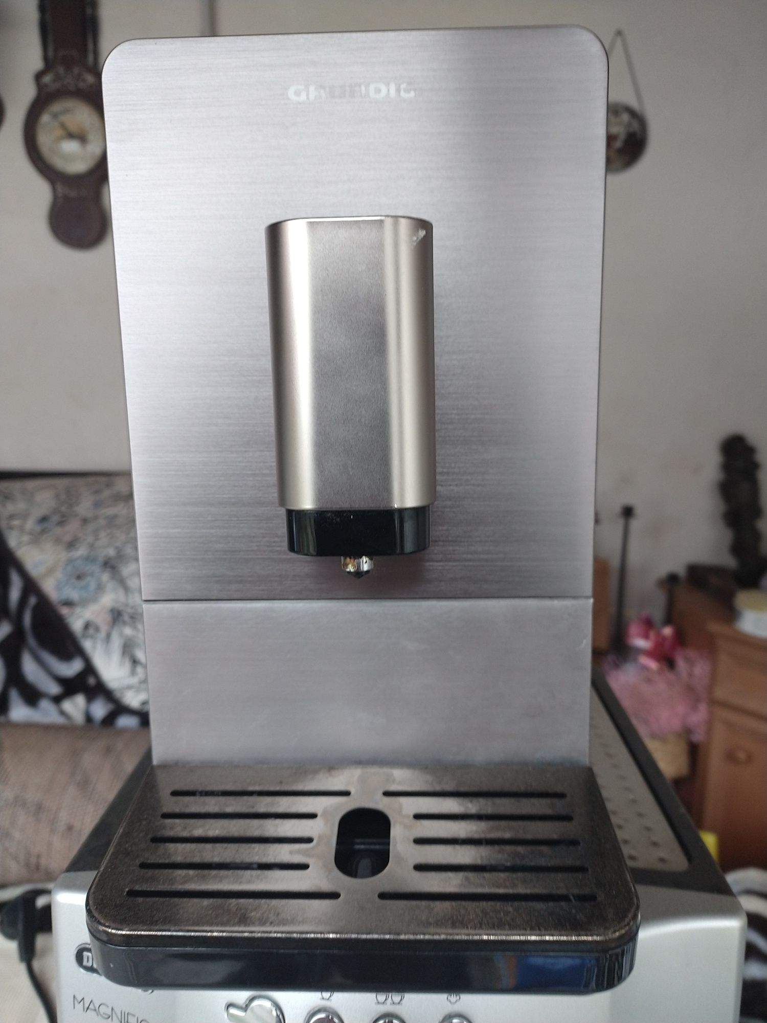 De Longhi saeco.Aparat de cafea