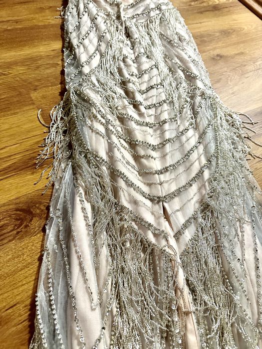 Rochița din franjuri mărgele