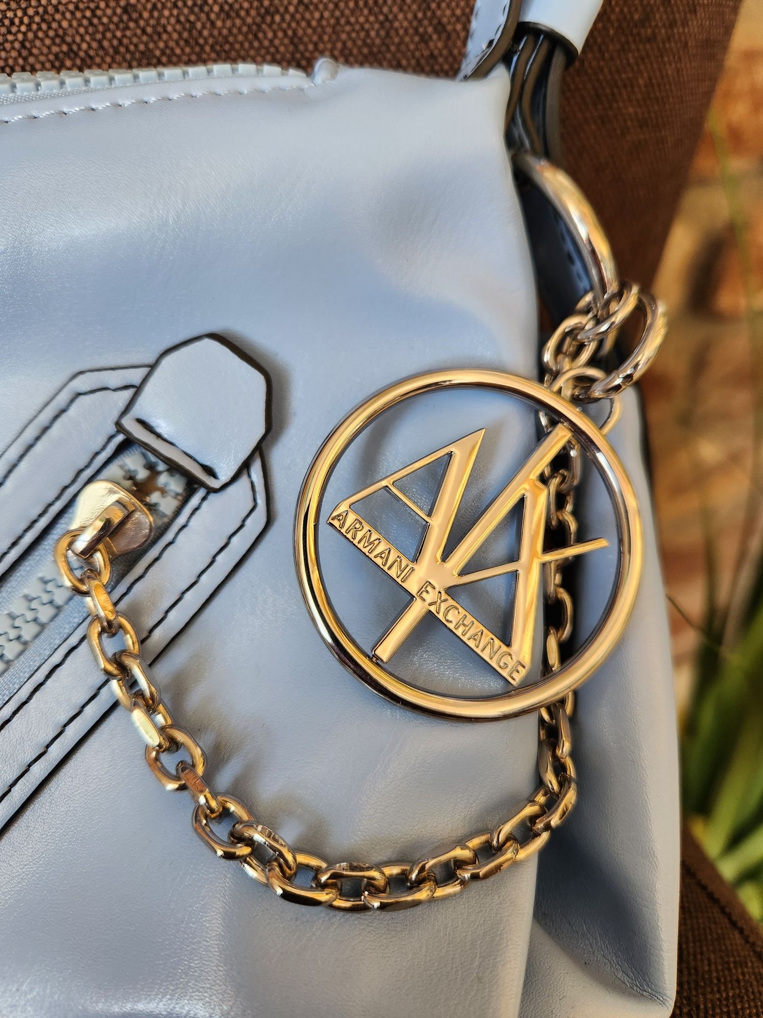 *НОВА Armani Exchange Чанта на Армани