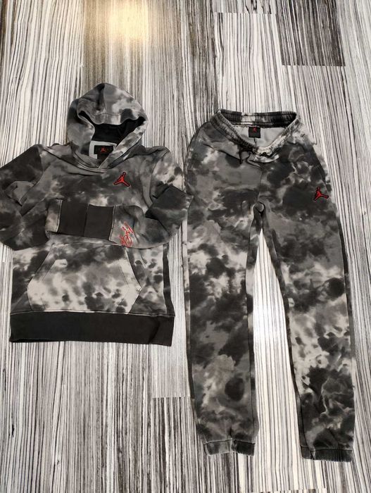 Детски екип на nike jordan оригинален