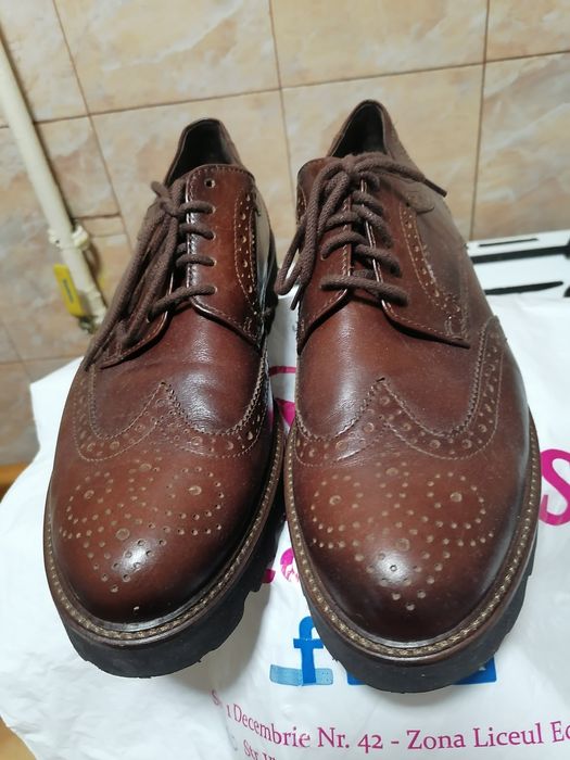 Pantofi bărbat noi (măsoară 29 cm la exterior)