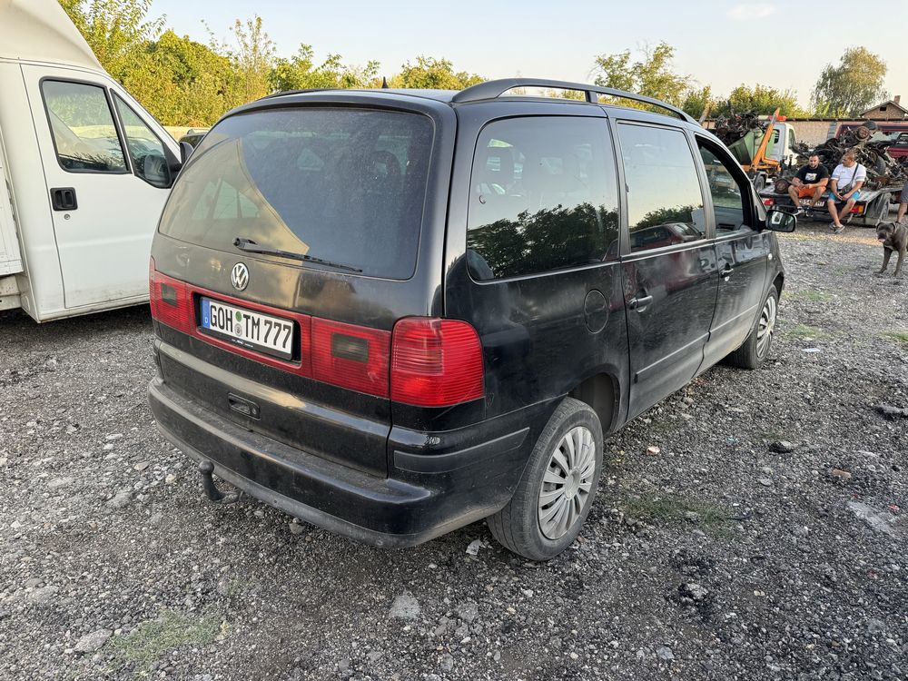 Vw sharan 1.9 дизел 2005 г автоматик само на части