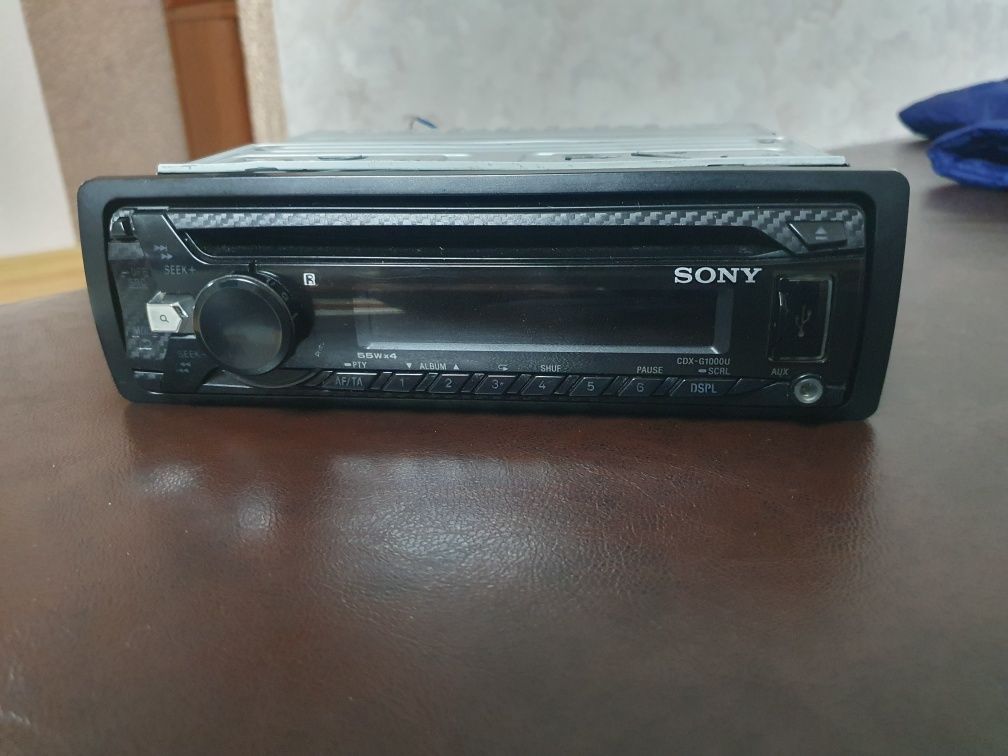 Автомагнитола Sony