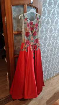 Бальное платье (рост 180 см)