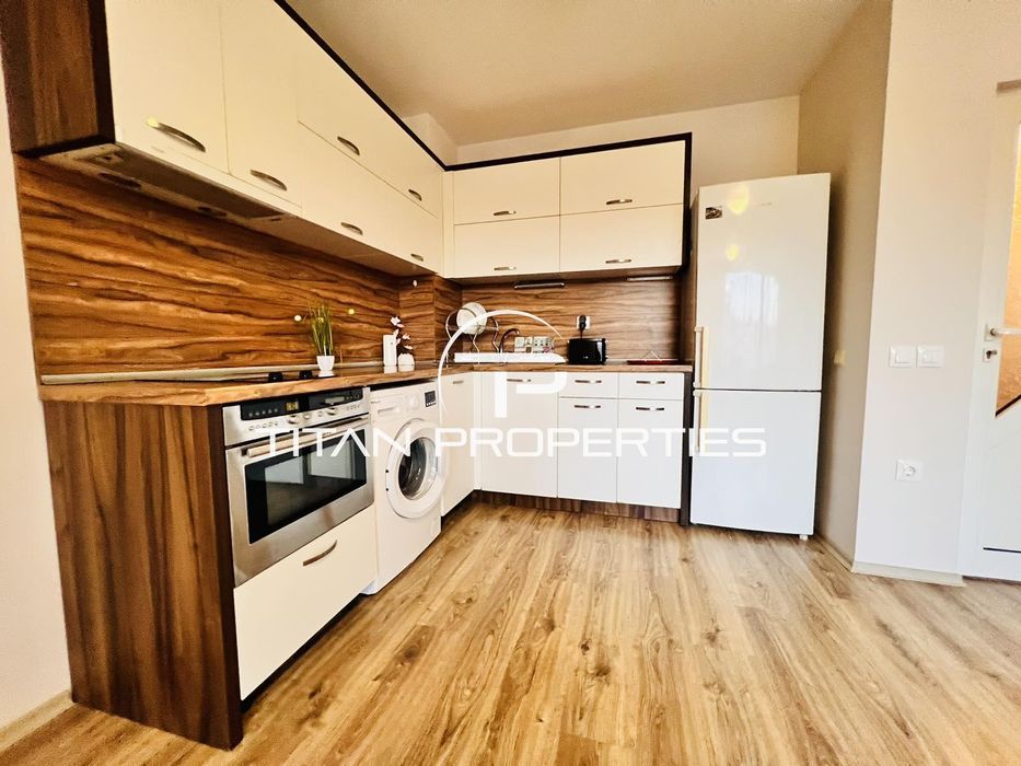 Дава се под наем Двустаен апартамент в Бургас, Славейков - 62 кв.м за 510 € - Снимка #1