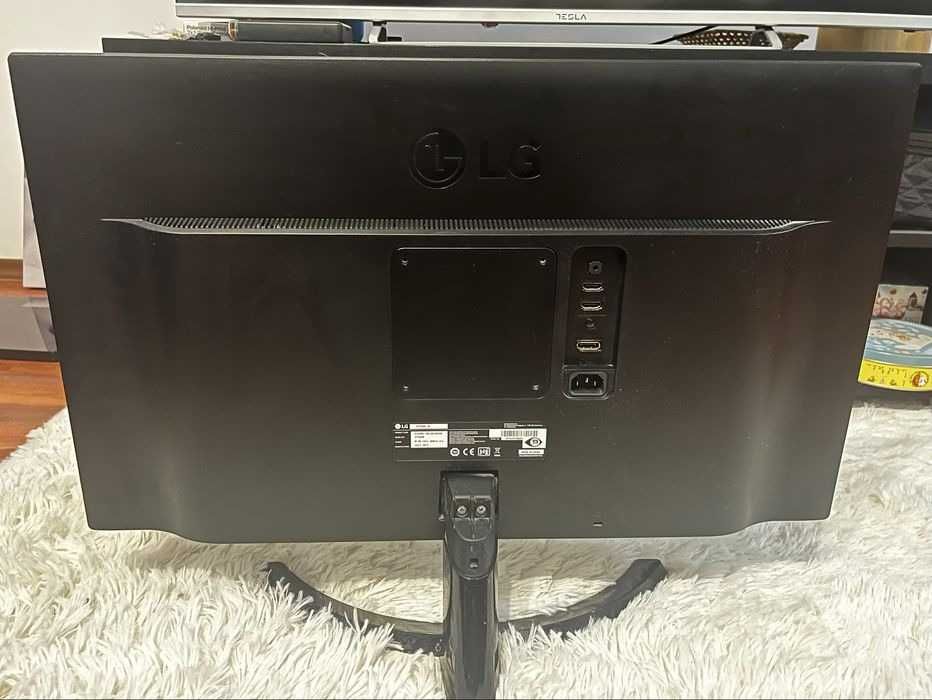 Монитор 27" LG 27UD58-B 4K UHD IPS LED