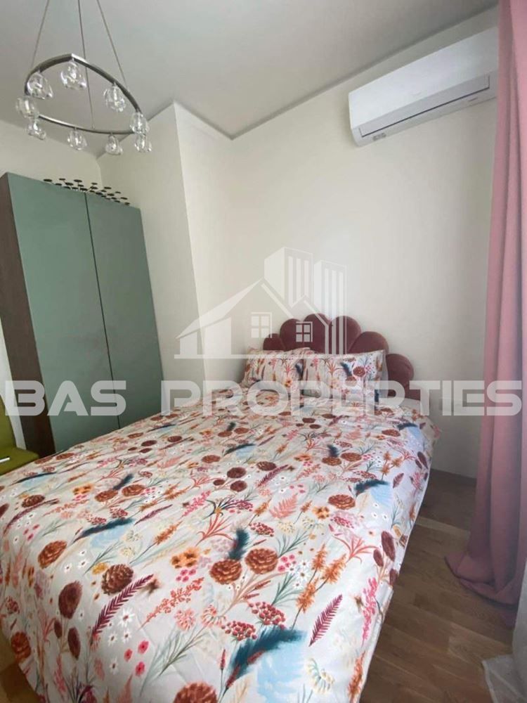Дава се под наем Двустаен апартамент в София, Център - 55 кв.м за 840 € - Снимка #7