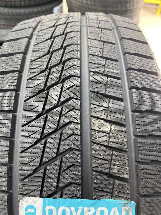 235/45R18 DOVROAD