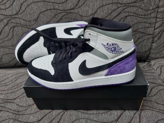 Jordan 1 SE Purple Court cutie