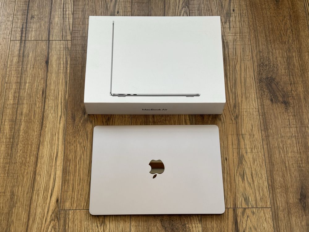 MacBook Air 13.6" M3 256GB SSD Space Gray Гаранция