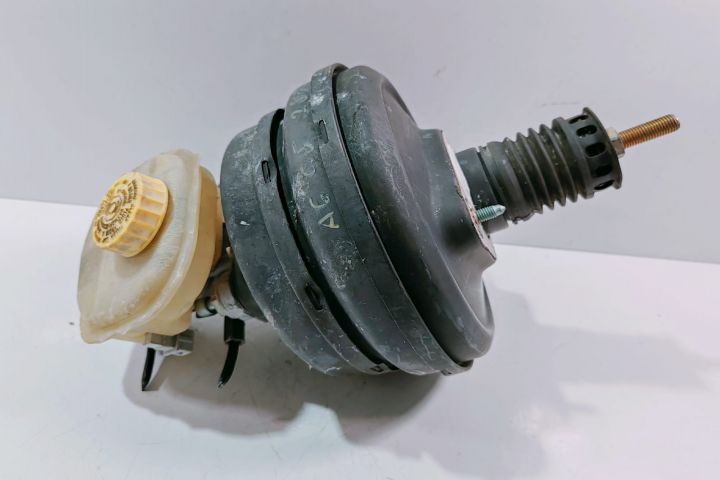 Tulumba Frana  cu pompa centrala 4B3612105 Volkswagen VW Passat B5.5