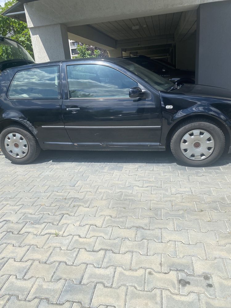Volkswagen Golf IV 1J1 2002 1.4 16V 75cp/benzina