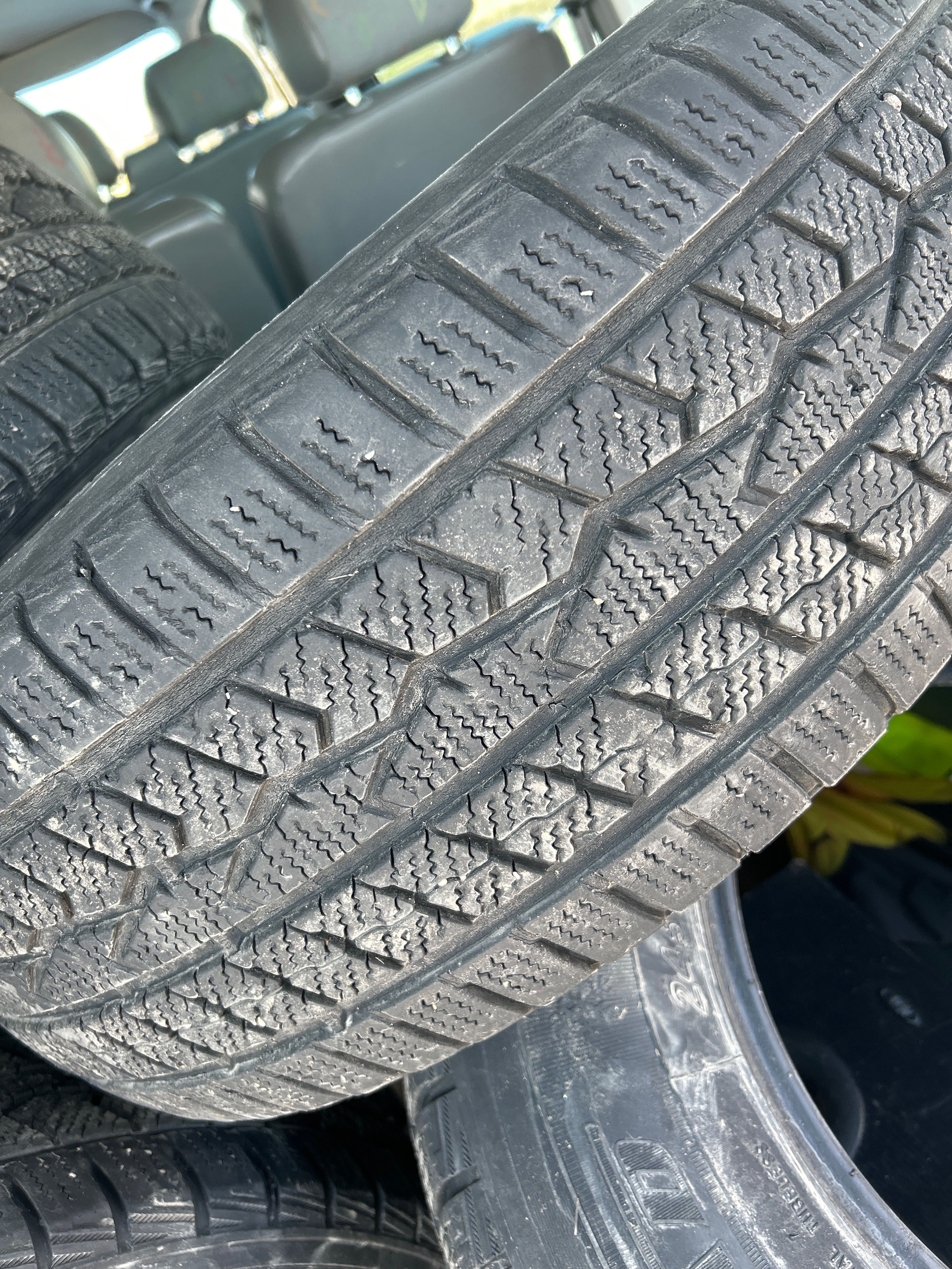 Гуми 245/70r16 107