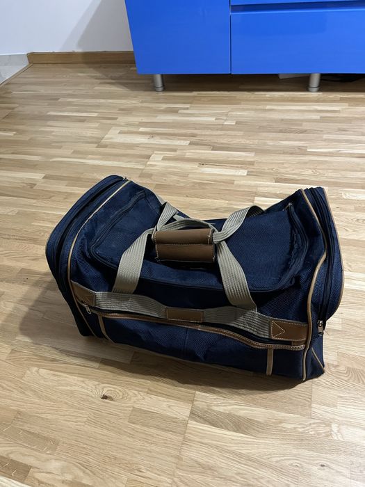 Geanta Drumetii/Calatorii/Sala