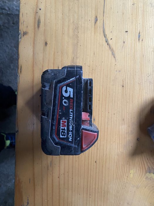 Импакт 18М и Батерии Milwaukee 18M 5Am