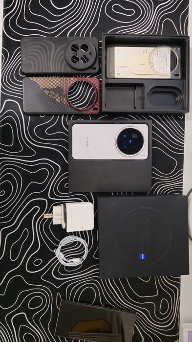 vivo X200 Pro ;256/12gb