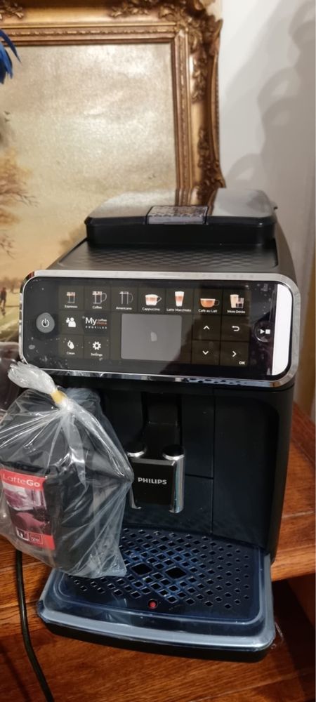 Model PHILIPS seria 5400latteGo