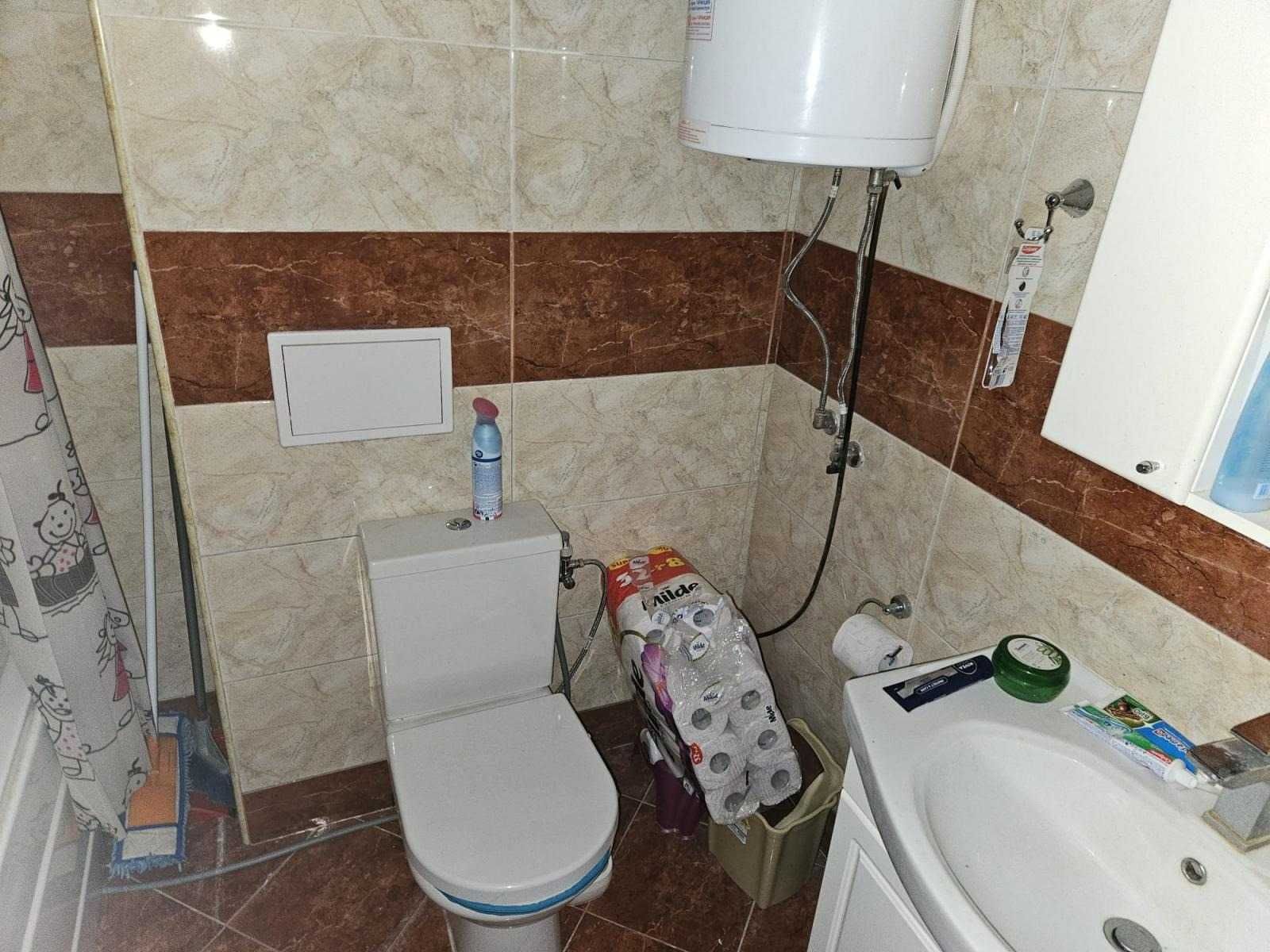 Просторен двустаен апартамент в к-с Privilege Fort Beach, Първа линия