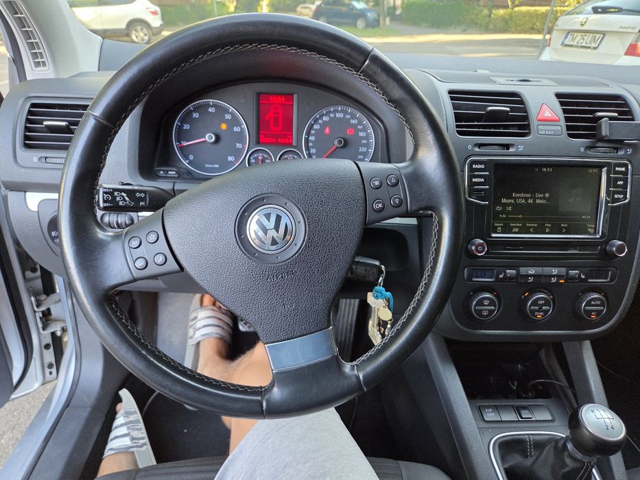 Vw golf 5 1.6 benzina