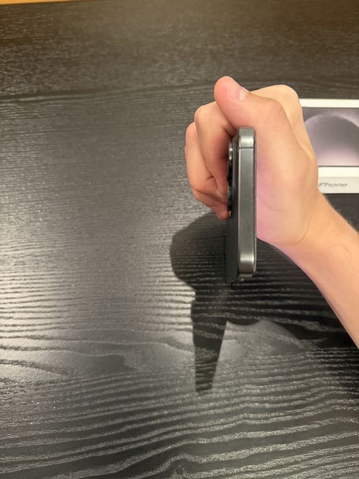 iPhone 15 Pro Max 256 GB Black Titanium, Full Box, Neverlocked + Husa