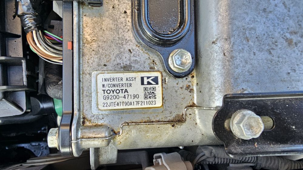 Invertor toyota auris prius corolla hibrid 1.8 benzina 2018