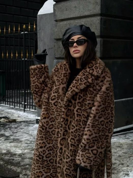 Леопардовая шуба из эко кожи