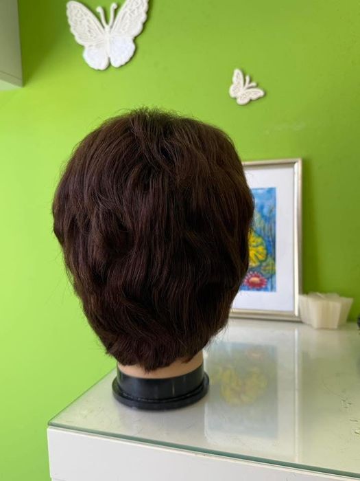 Перука ръчно изработена